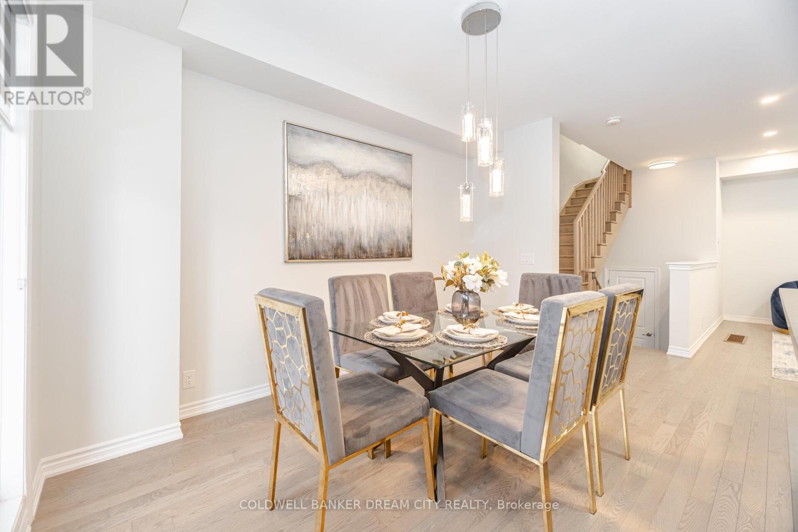 40 Herman Gilroy Lane, Markham, Ontario  L6C 3L7 - Photo 11 - N12629492