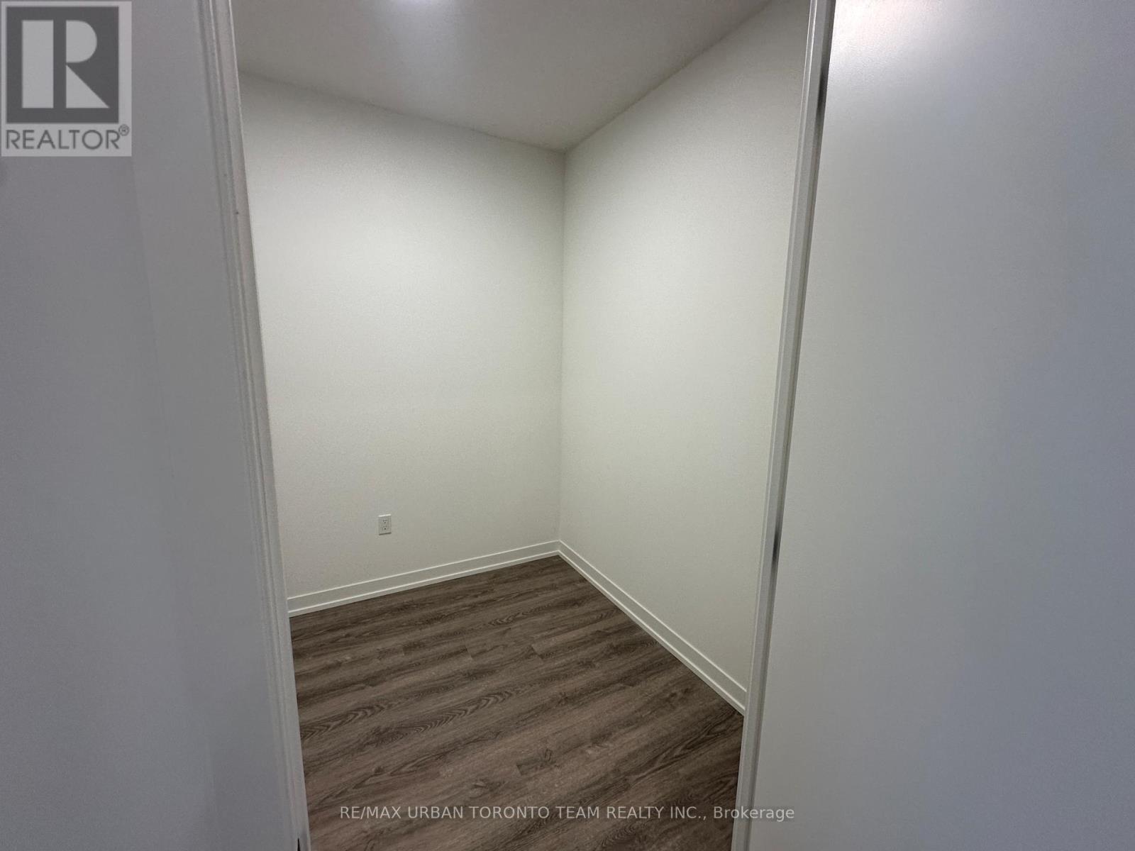 4215 - 8 Interchange Way, Vaughan, Ontario  L4K 5Z7 - Photo 19 - N12629498