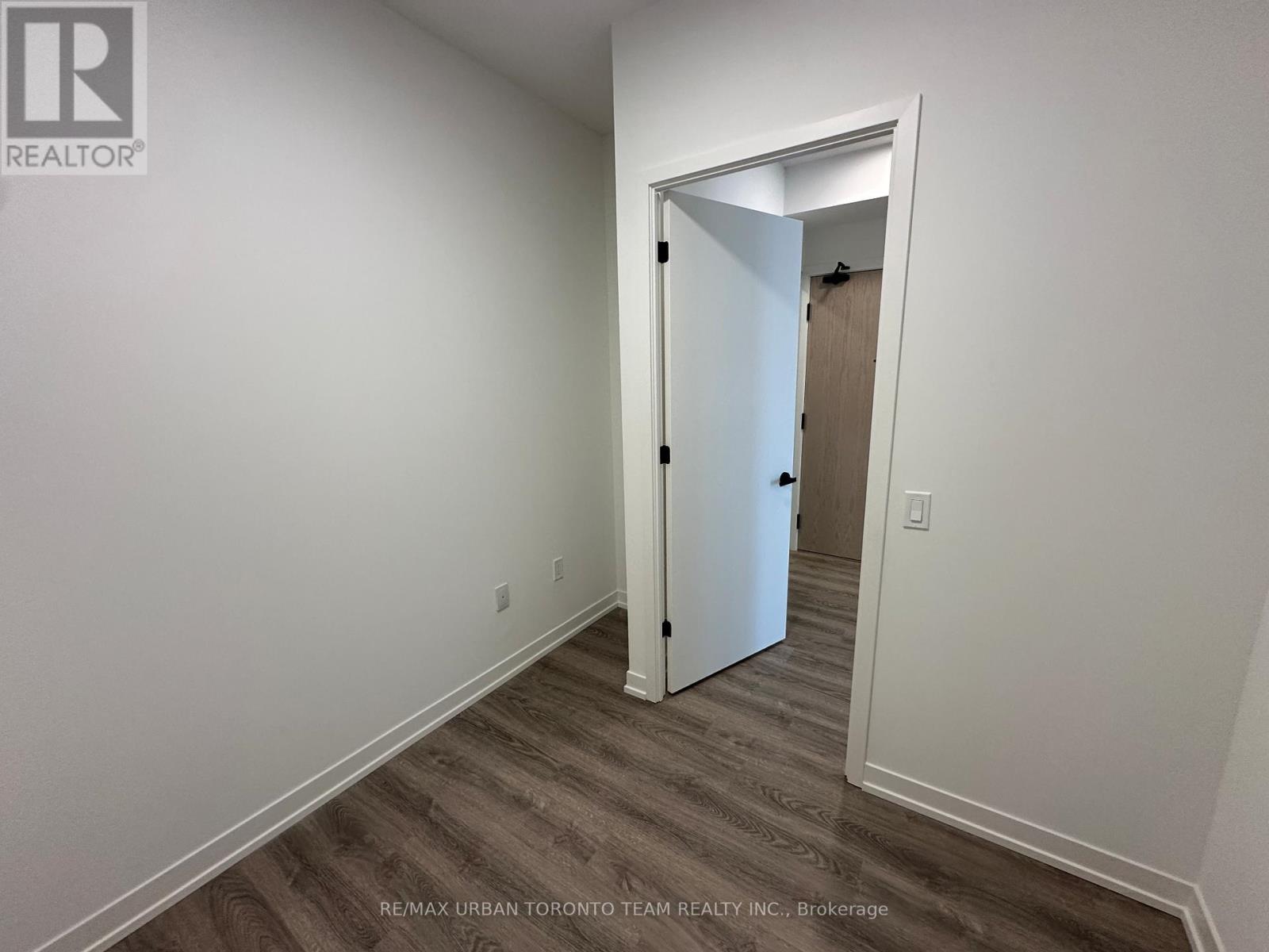 4215 - 8 Interchange Way, Vaughan, Ontario  L4K 5Z7 - Photo 21 - N12629498