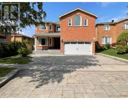 2 EDINBURGH DRIVE, Richmond Hill, Ontario