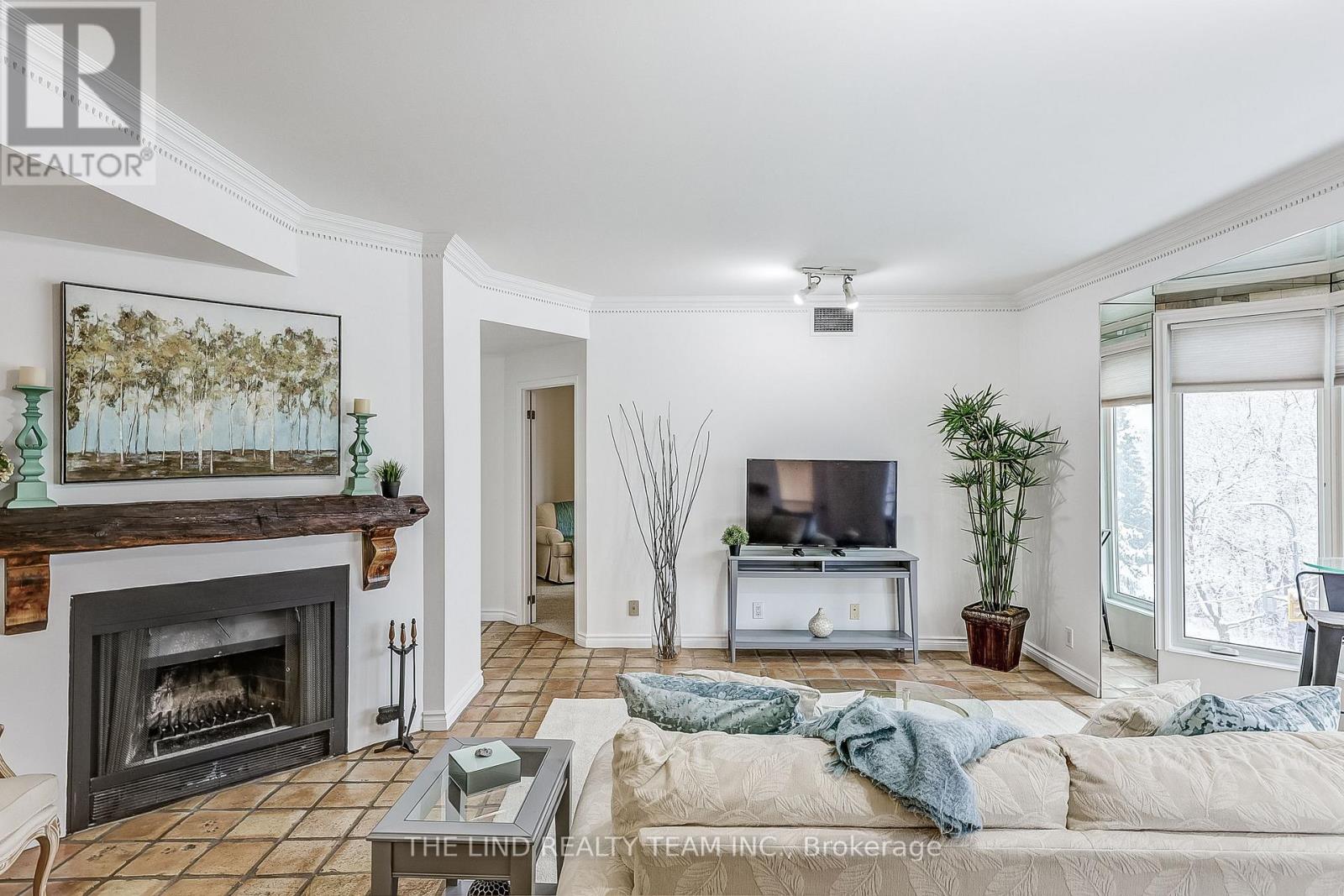 301 - 21 George Street, Aurora, Ontario  L4G 2S1 - Photo 12 - N12629540