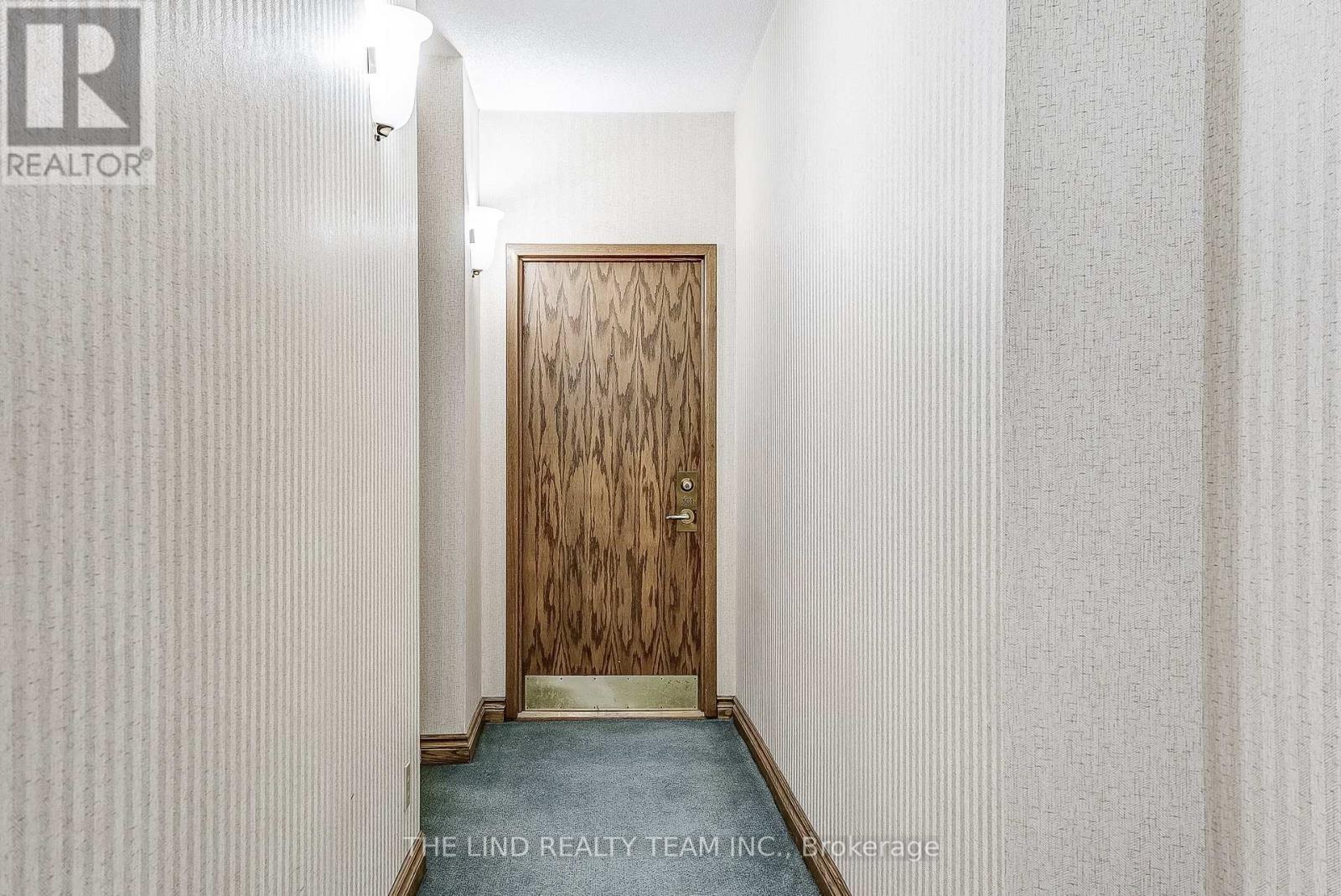 301 - 21 George Street, Aurora, Ontario  L4G 2S1 - Photo 5 - N12629540