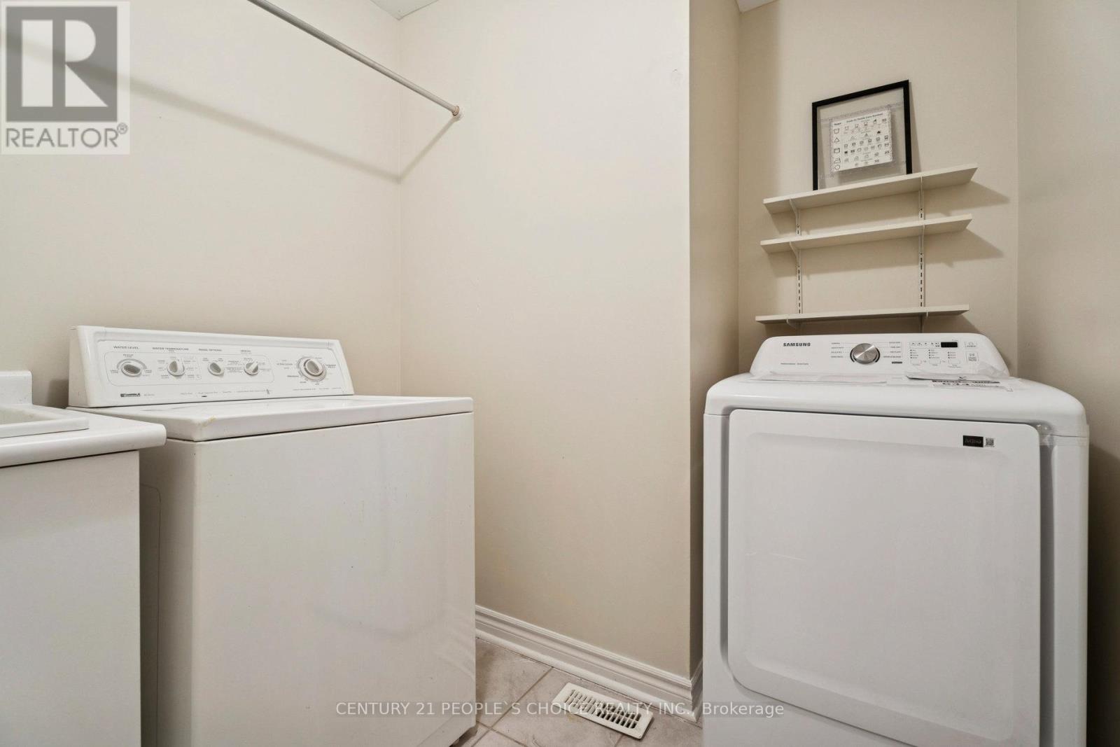 136 Marsellus Drive, Barrie, Ontario L4N 0E1 - Photo 19 - S12629372