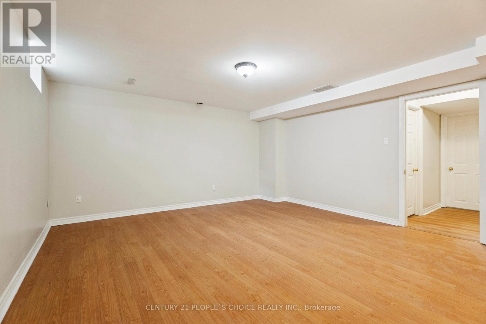 136 Marsellus Drive, Barrie, Ontario L4N 0E1 - Photo 7 - S12629372