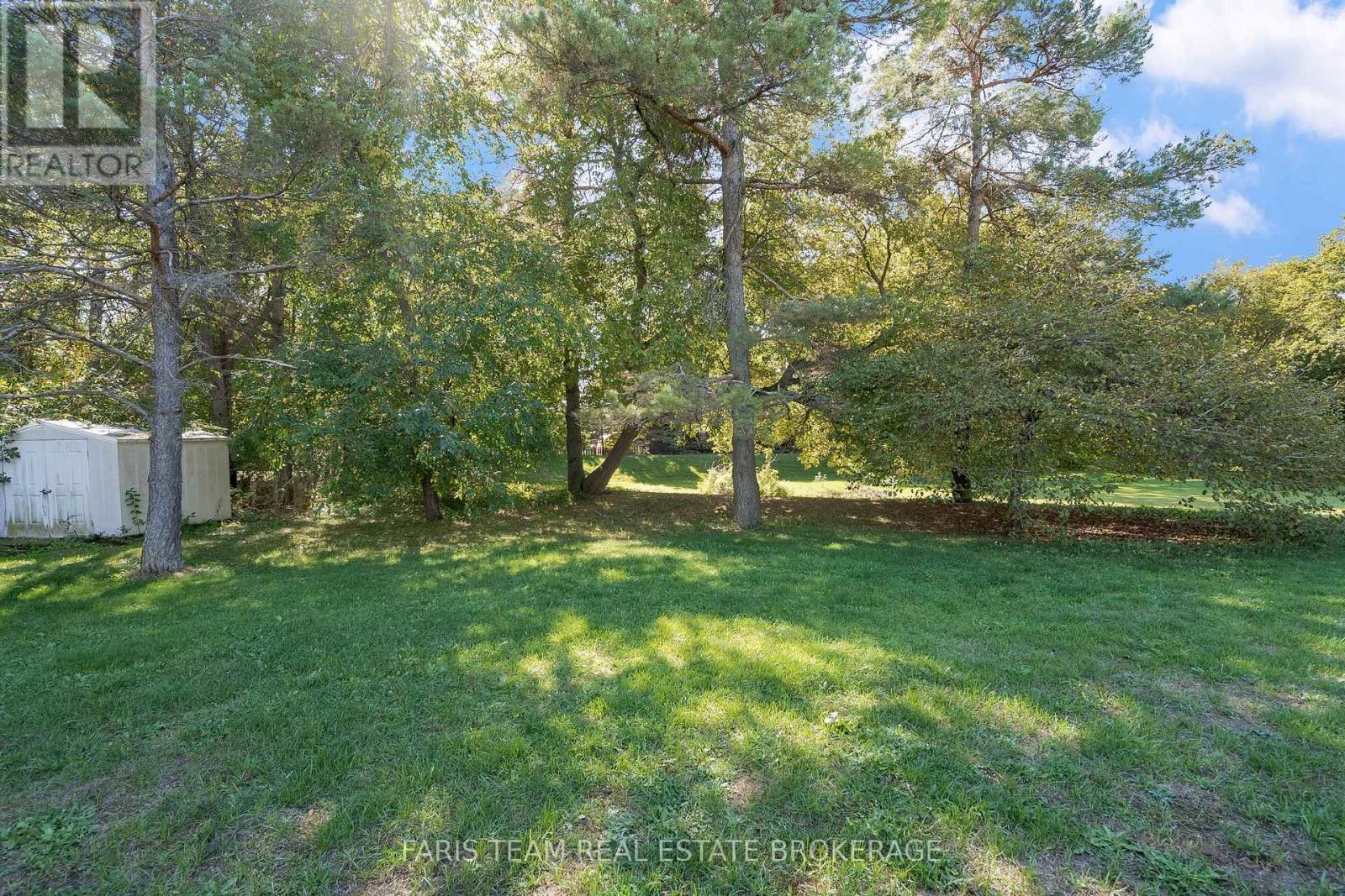 24 Parr Boulevard, Springwater, Ontario  L0M 1T2 - Photo 41 - S12629482