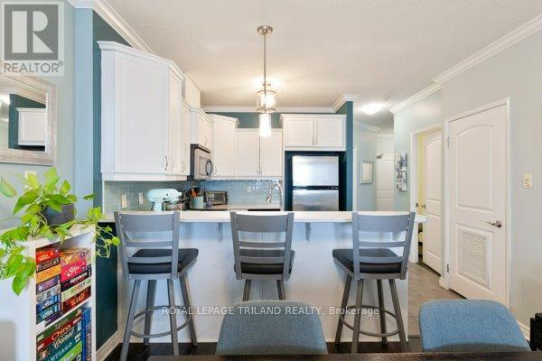 Photo 6 of 26 for 407 - 435 Colborne Street