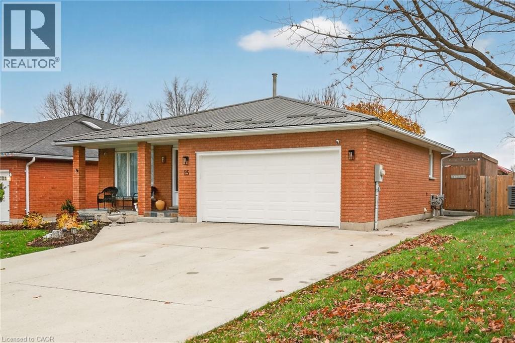 25 Country Club Road, Cayuga, Ontario  N0A 1E0 - Photo 3 - 40791094