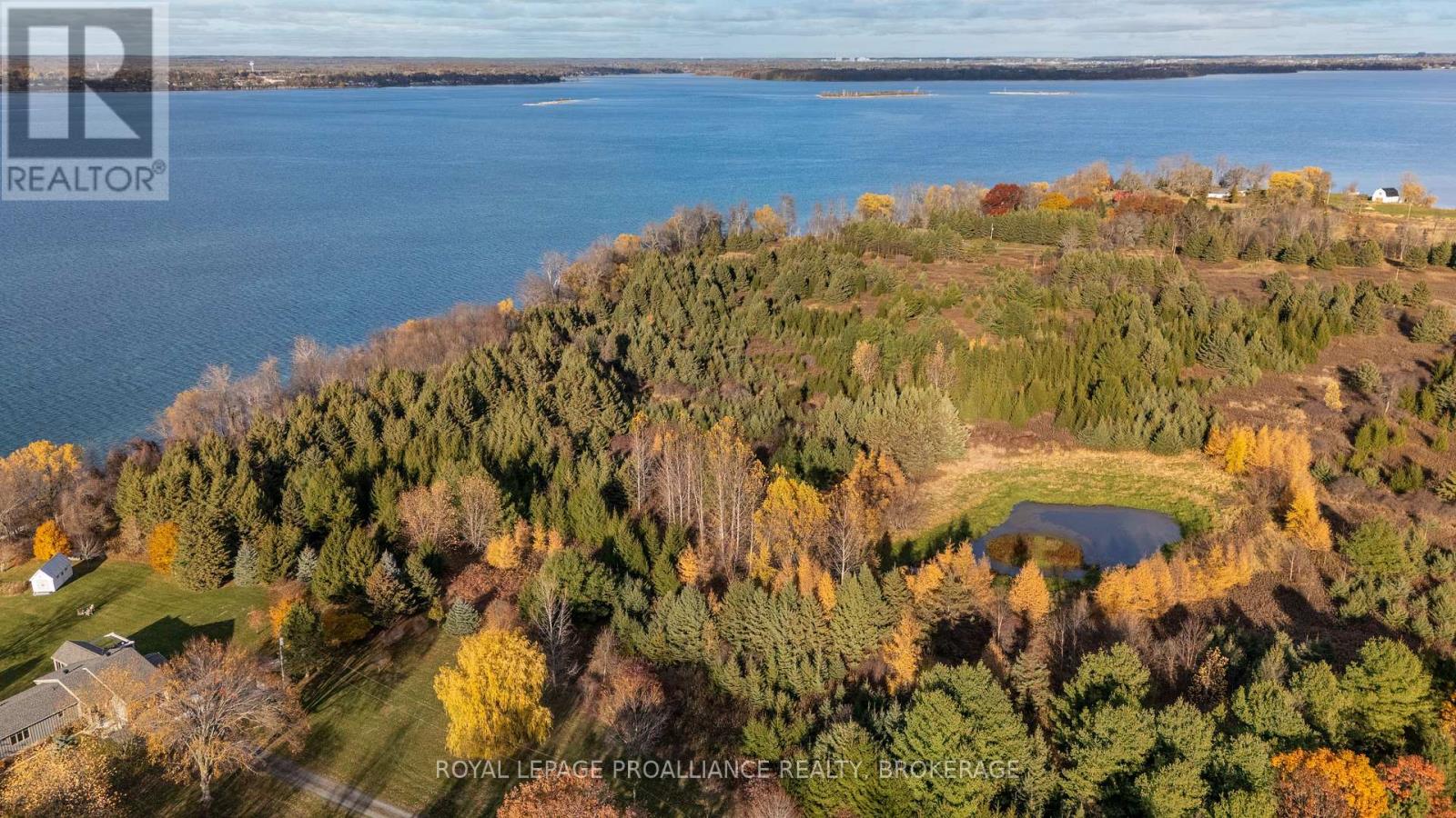 Pt Lt 18-19 Front Road, Frontenac Islands, Ontario K0H 2S0 - Photo 12 - X12629608