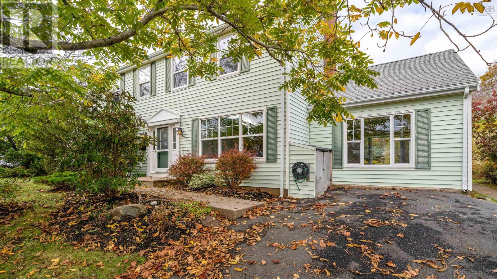 14 Regal Road, Dartmouth, Nova Scotia B2W 4Z7 - Photo 4 - 202526993