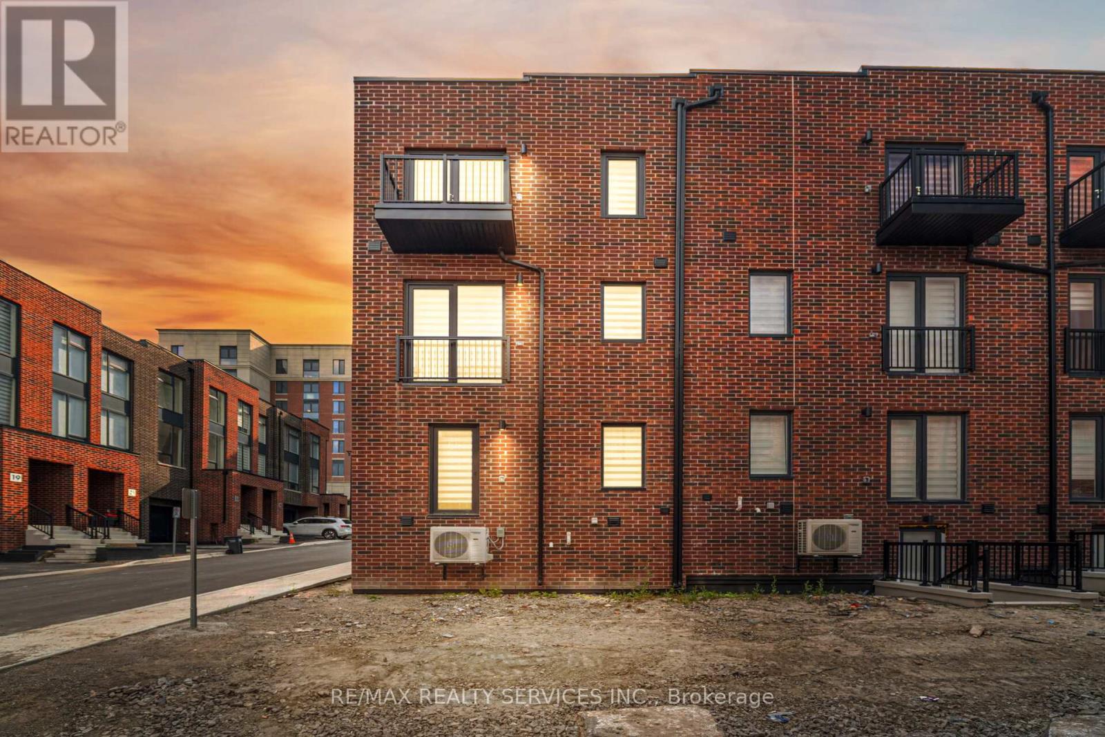 1 Taylor Court, Caledon, Ontario  L7E 4L2 - Photo 35 - W12629410