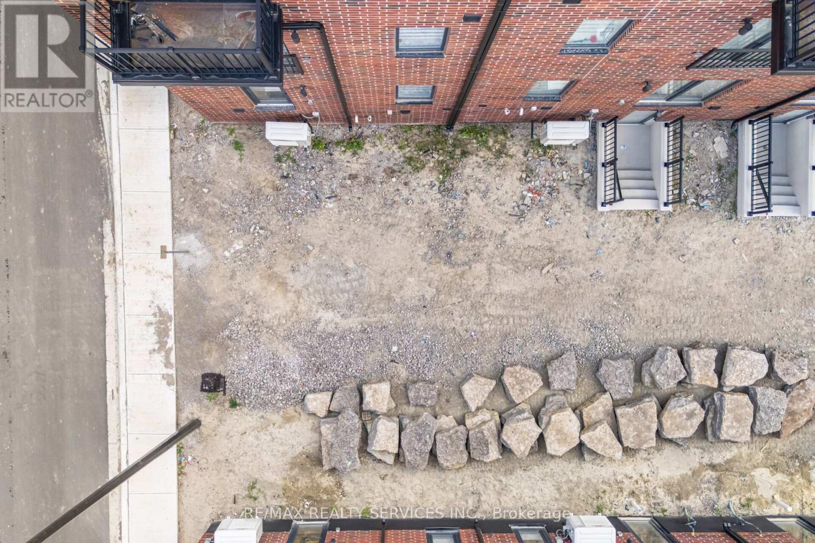 1 Taylor Court, Caledon, Ontario  L7E 4L2 - Photo 36 - W12629410