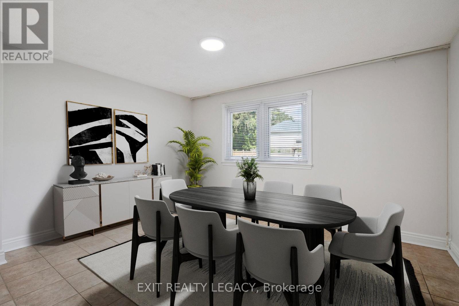 6 Muir Avenue, Toronto, Ontario  M9L 1H3 - Photo 15 - W12629424