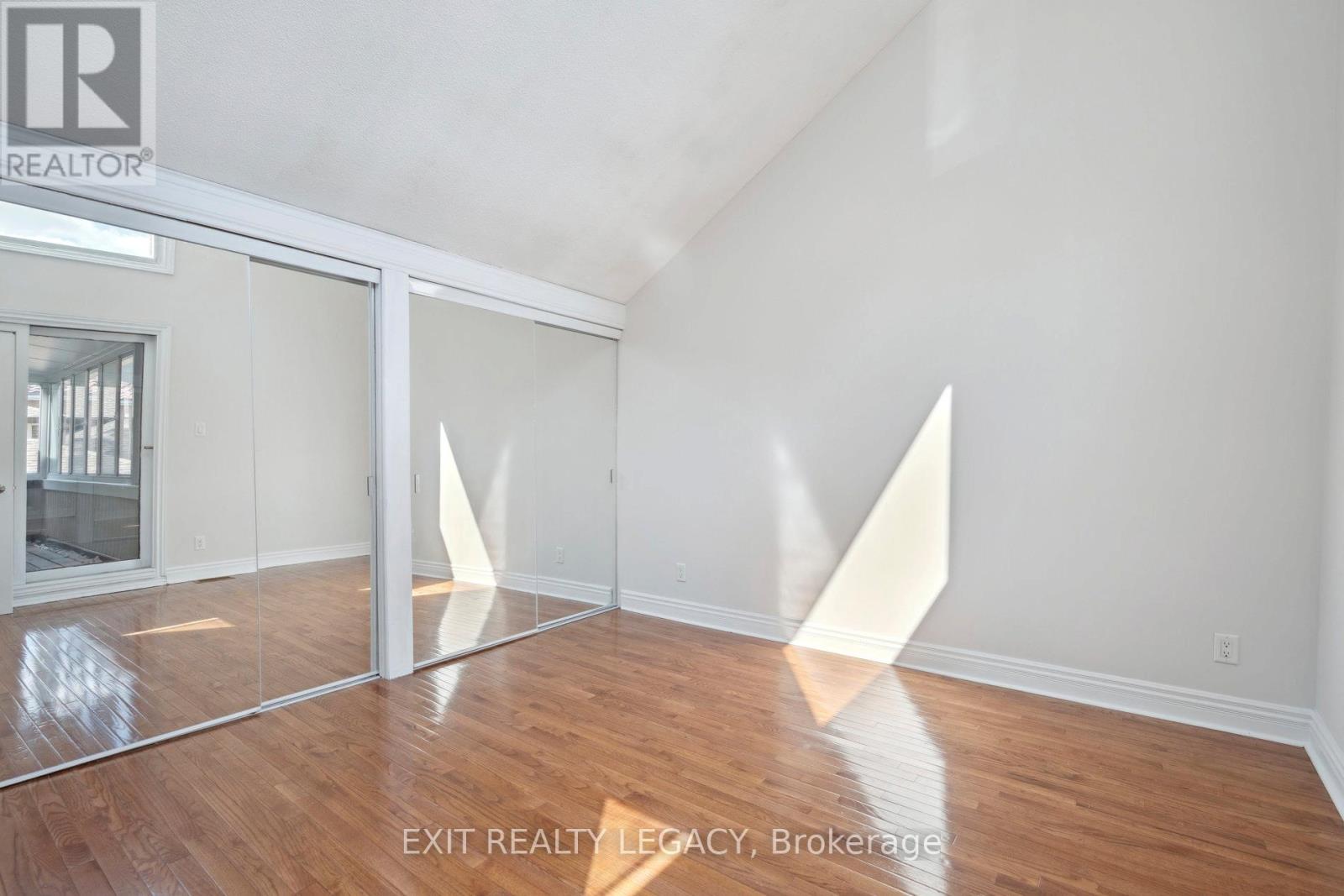 6 Muir Avenue, Toronto, Ontario  M9L 1H3 - Photo 27 - W12629424