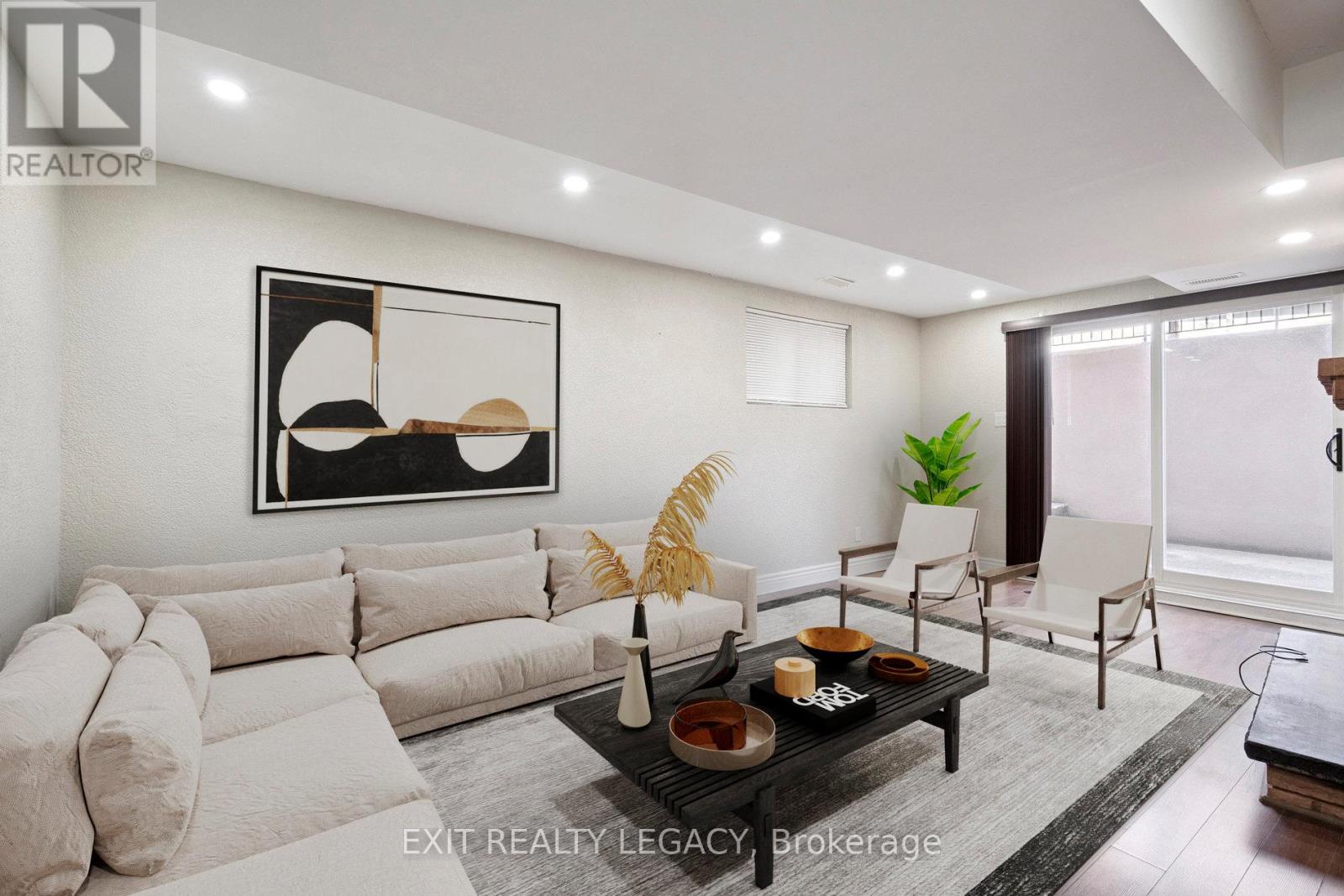 6 Muir Avenue, Toronto, Ontario  M9L 1H3 - Photo 36 - W12629424