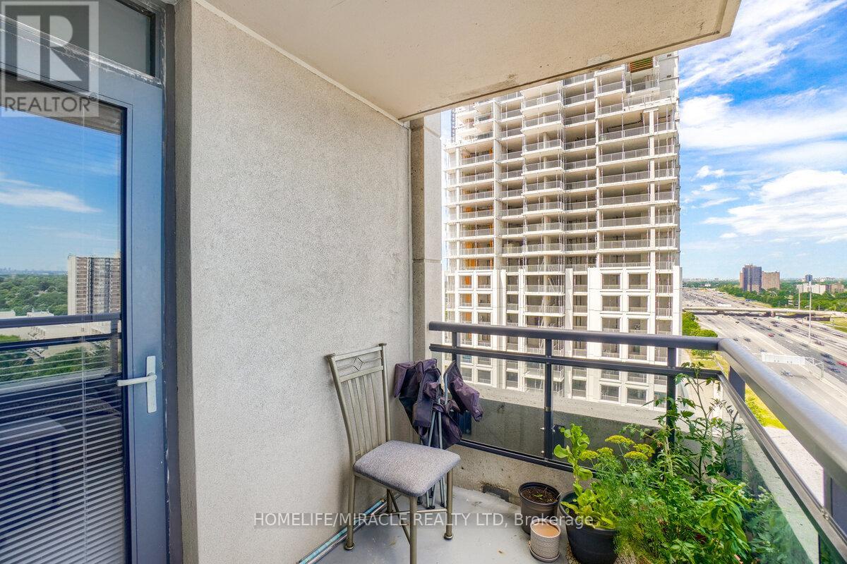 1324 - 2 Eva Road, Toronto, Ontario  M9C 0A9 - Photo 30 - W12629432