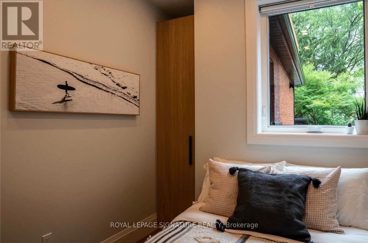 Main - 166 Oakmount Road, Toronto, Ontario  M6P 2M9 - Photo 22 - W12629448