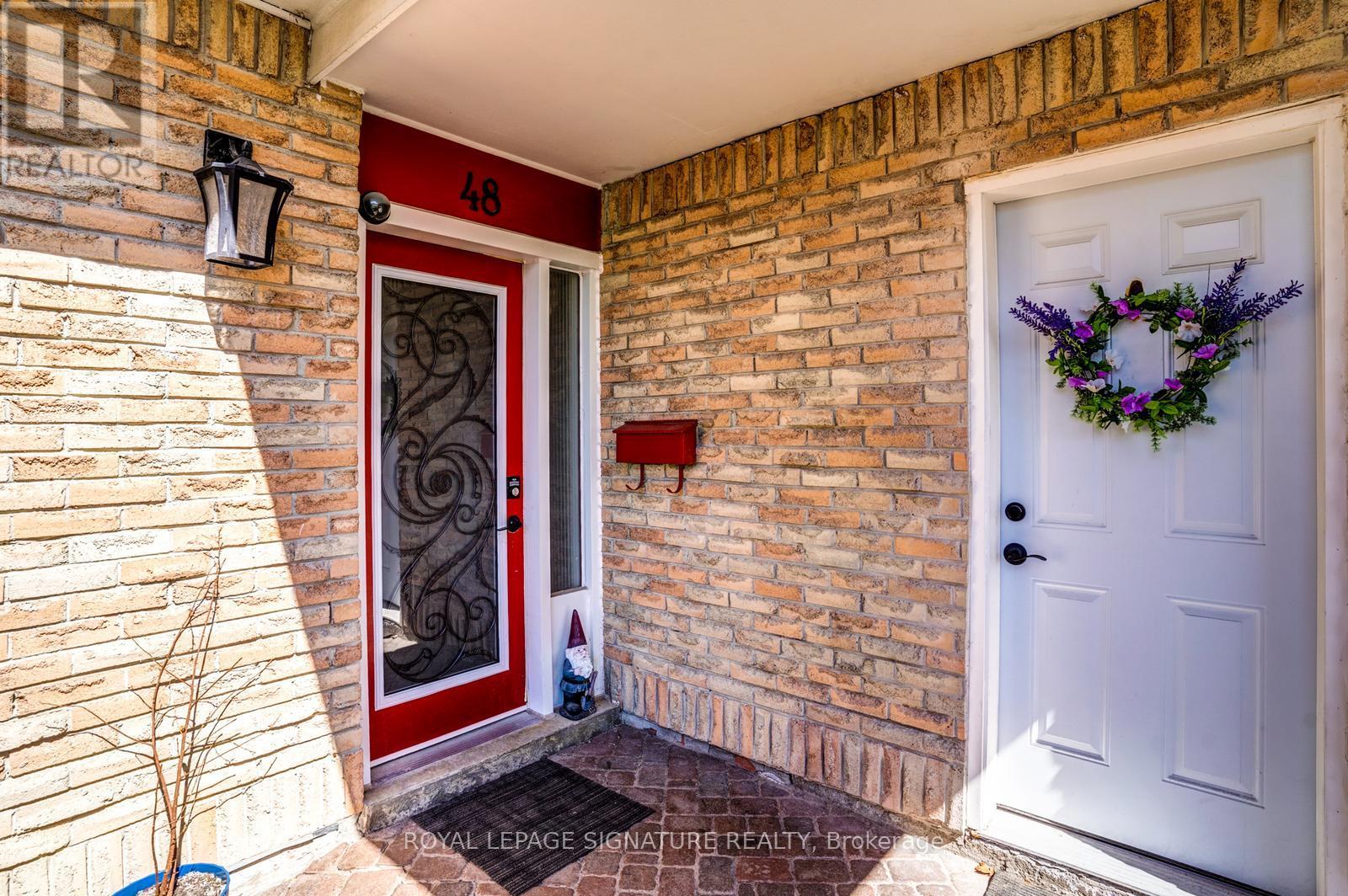 Lower - 48 Lawndale Crescent, Brampton, Ontario  L6S 3L4 - Photo 2 - W12629454