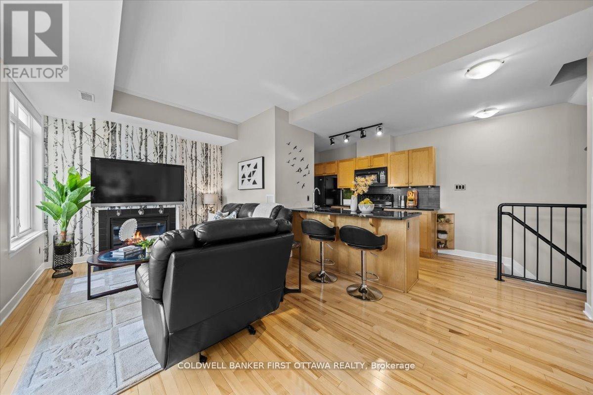 F - 414 Nepean Street, Ottawa, Ontario K1R 5G7 - Photo 14 - X12629554