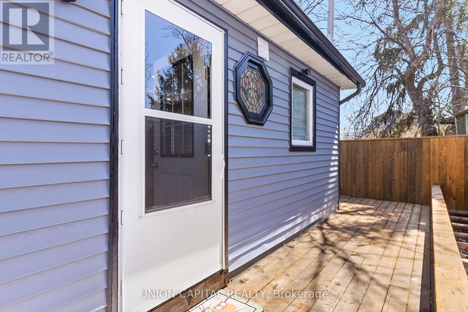 186 Lincoln Road W, Fort Erie (Crystal Beach), Ontario  L0S 1B0 - Photo 21 - X12629368