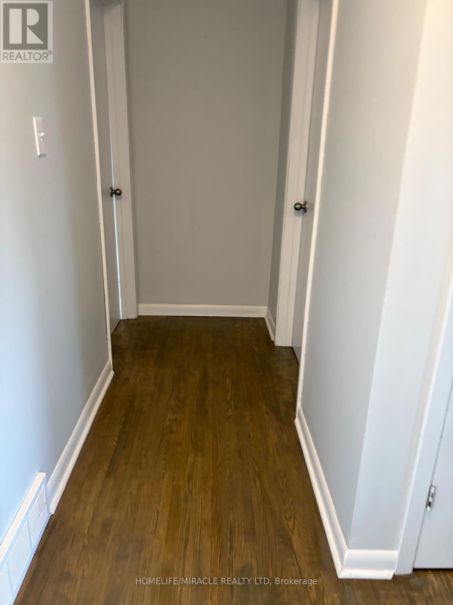 312 Grantham Avenue, St. Catharines (Carlton/bunting), Ontario  L2M 5A6 - Photo 19 - X12629494