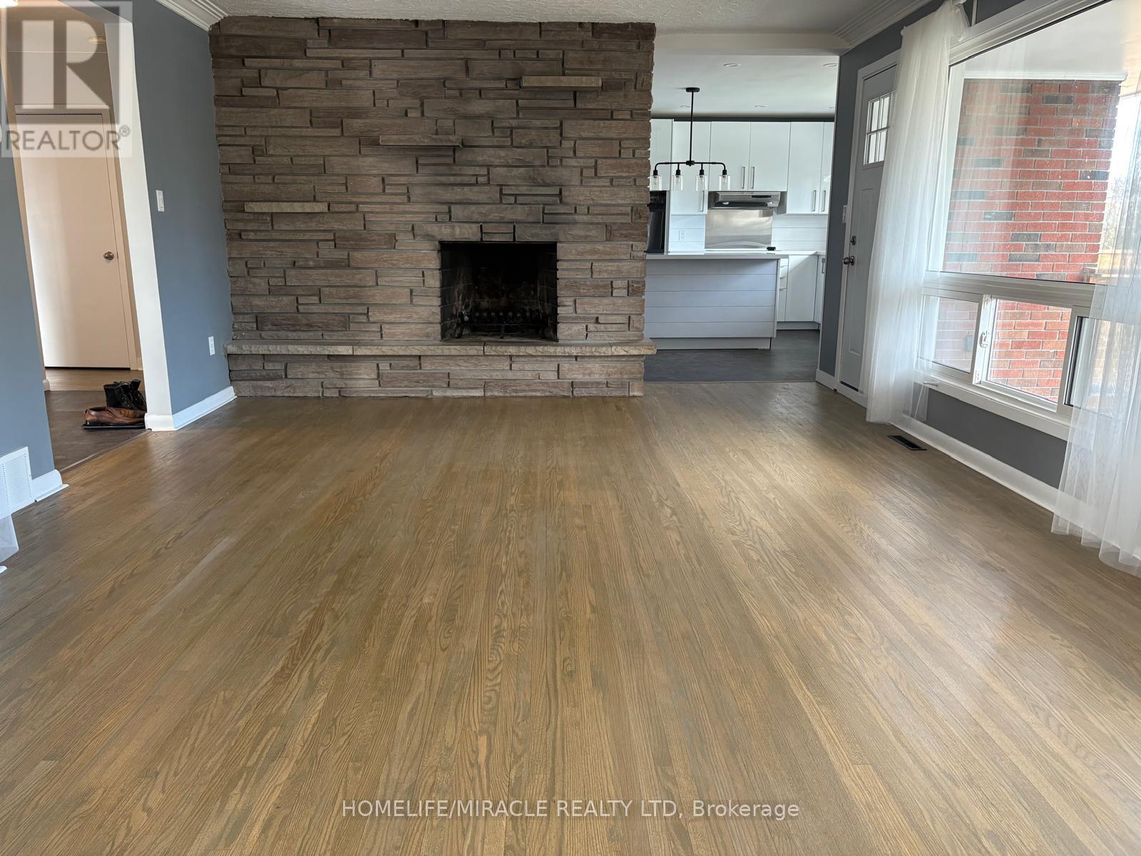 312 Grantham Avenue, St. Catharines (Carlton/bunting), Ontario  L2M 5A6 - Photo 8 - X12629494