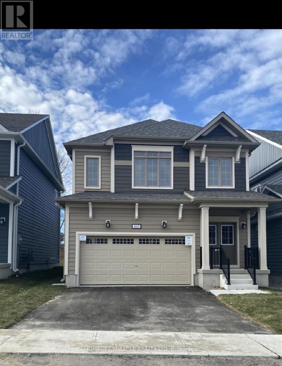 165 BEECHWOOD FOREST LANE, Gravenhurst, Ontario