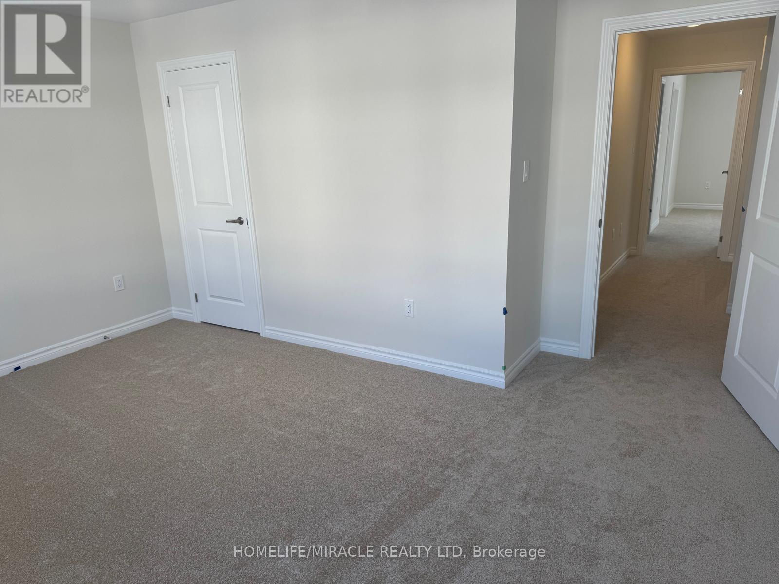 165 Beechwood Forest Lane, Gravenhurst, Ontario  P1P 0H8 - Photo 13 - X12629502