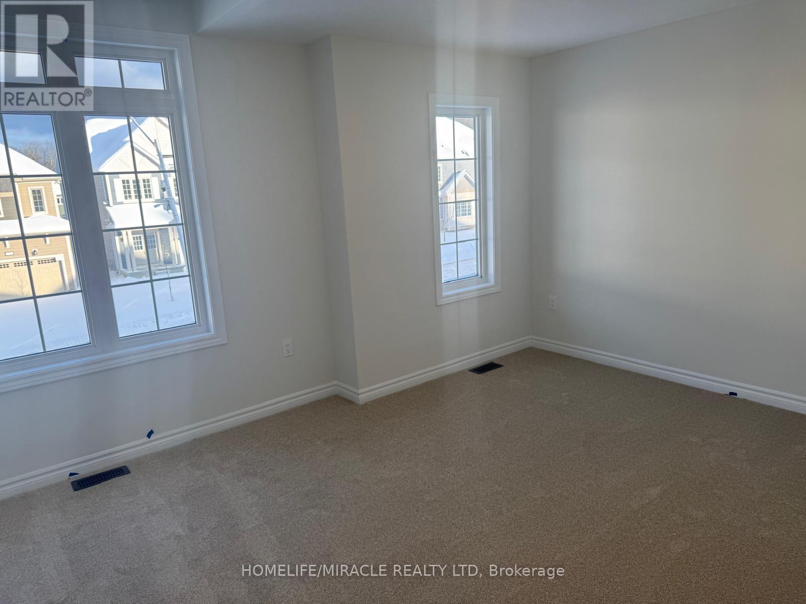 165 Beechwood Forest Lane, Gravenhurst, Ontario  P1P 0H8 - Photo 14 - X12629502