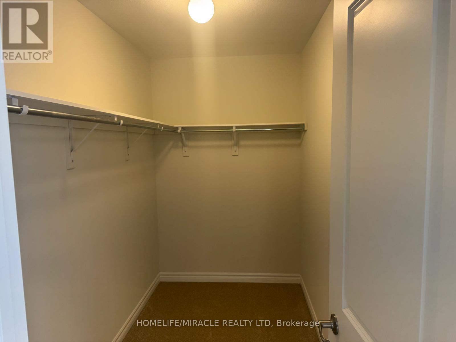 165 Beechwood Forest Lane, Gravenhurst, Ontario  P1P 0H8 - Photo 6 - X12629502