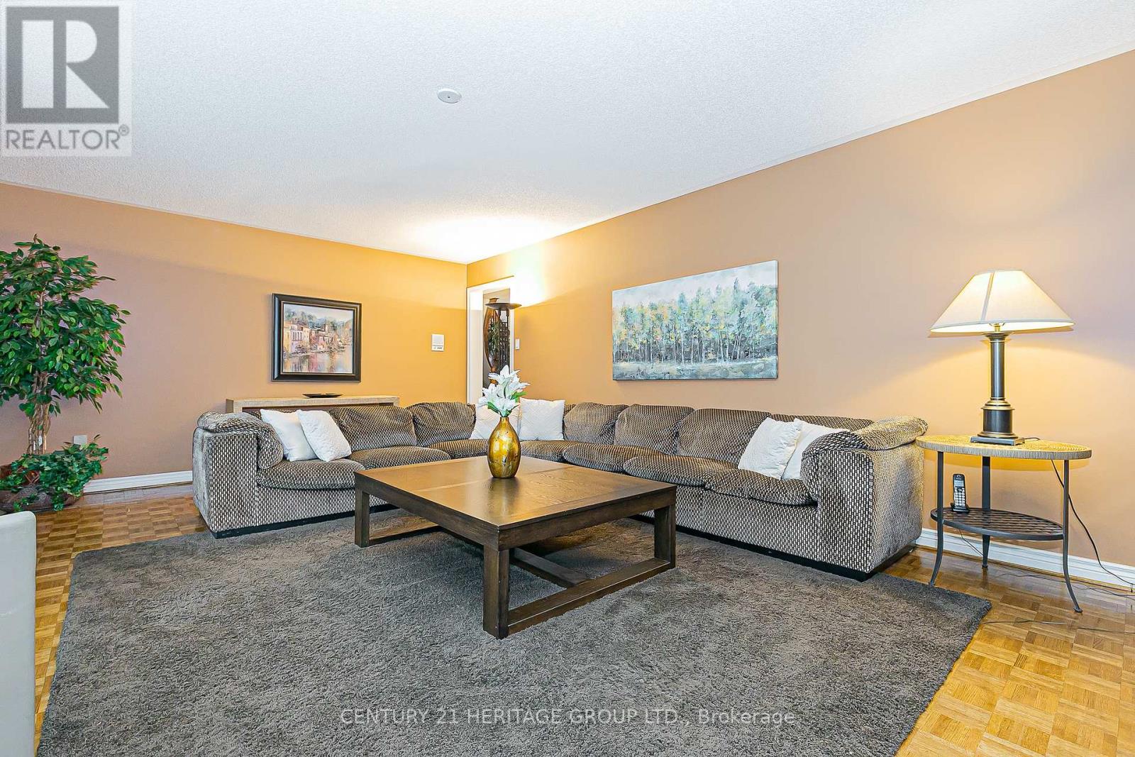 668 Chaleur Place, Newmarket, Ontario  L3X 1L6 - Photo 10 - N12550616