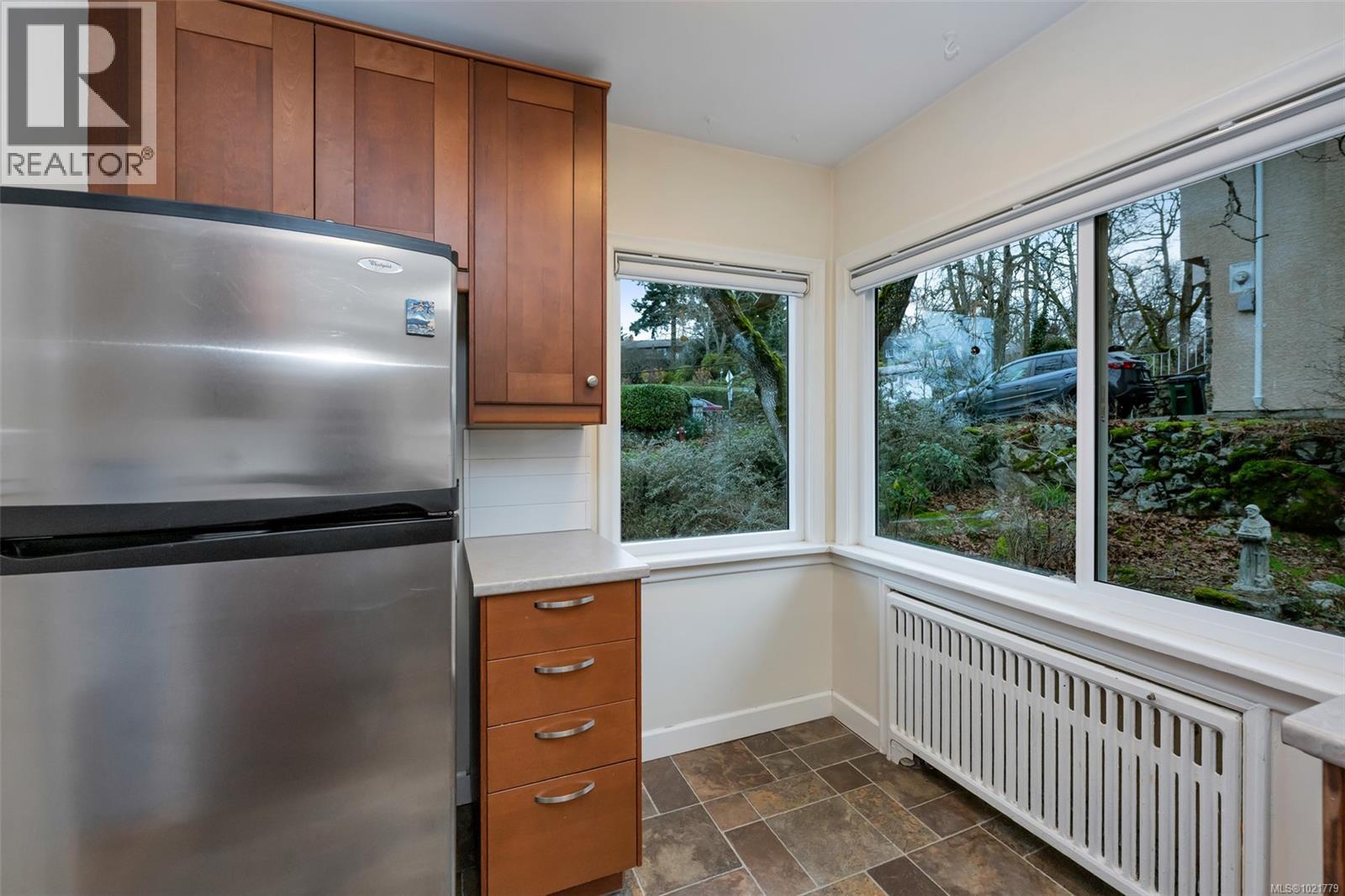 1181 Clovelly Terr, Saanich, British Columbia  V8P 1V7 - Photo 17 - 1021779