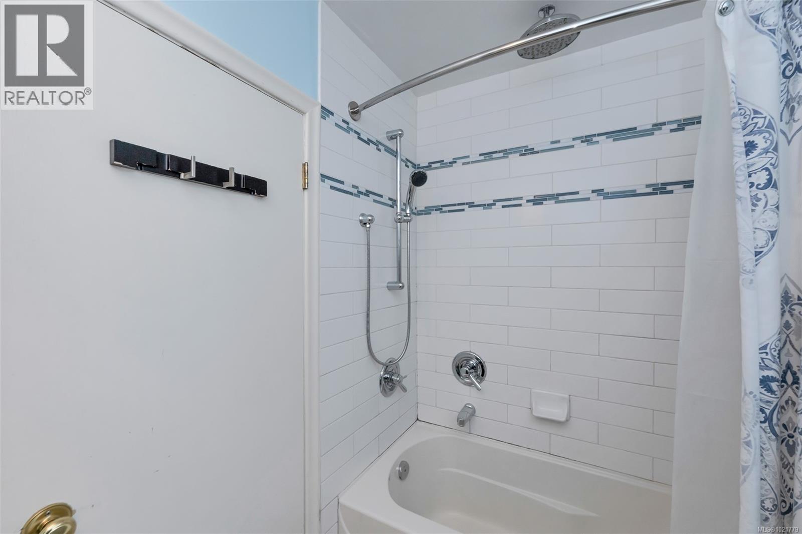 1181 Clovelly Terr, Saanich, British Columbia  V8P 1V7 - Photo 35 - 1021779