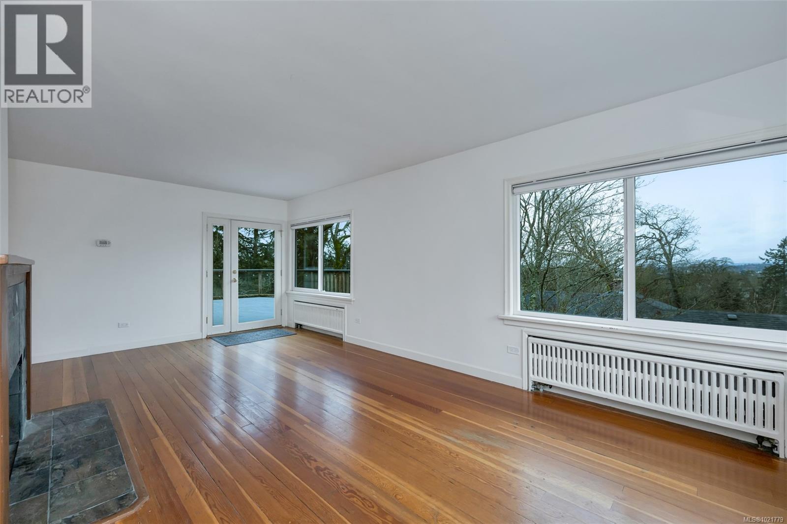 1181 Clovelly Terr, Saanich, British Columbia  V8P 1V7 - Photo 12 - 1021779