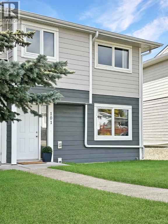 101 97th Avenue, Grande Cache, Alberta T0E 0Y0 - Photo 2 - A2273622