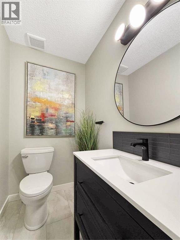 101 97th Avenue, Grande Cache, Alberta T0E 0Y0 - Photo 12 - A2273622