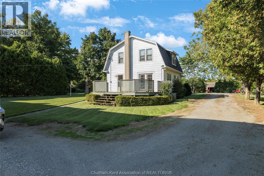 18784 Erieau Road, Blenheim, Ontario  N0P 1A0 - Photo 2 - 25031553