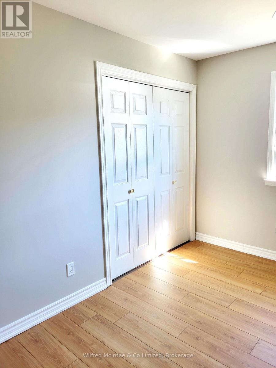 104 Meadows Drive, West Grey, Ontario N4N 3B8 - Photo 13 - X12629602