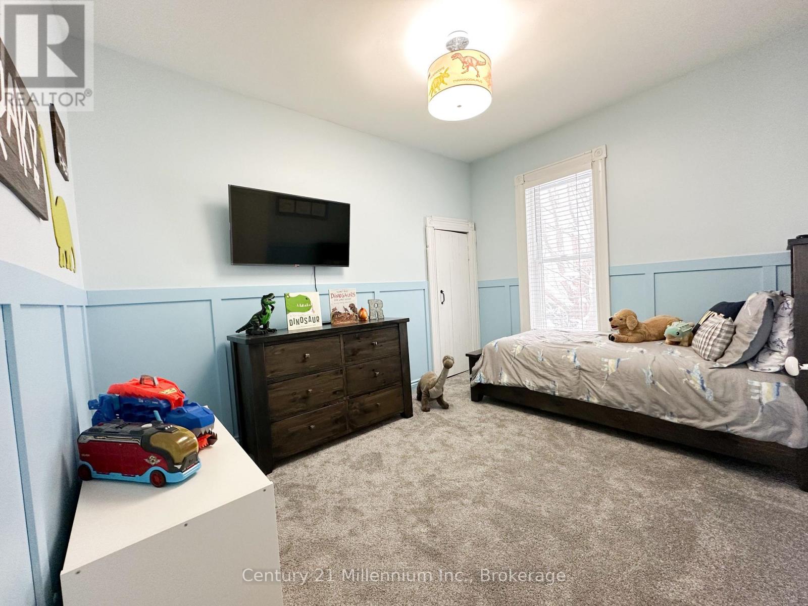 692 15th Street E, Owen Sound, Ontario  N4K 1X4 - Photo 23 - X12629610