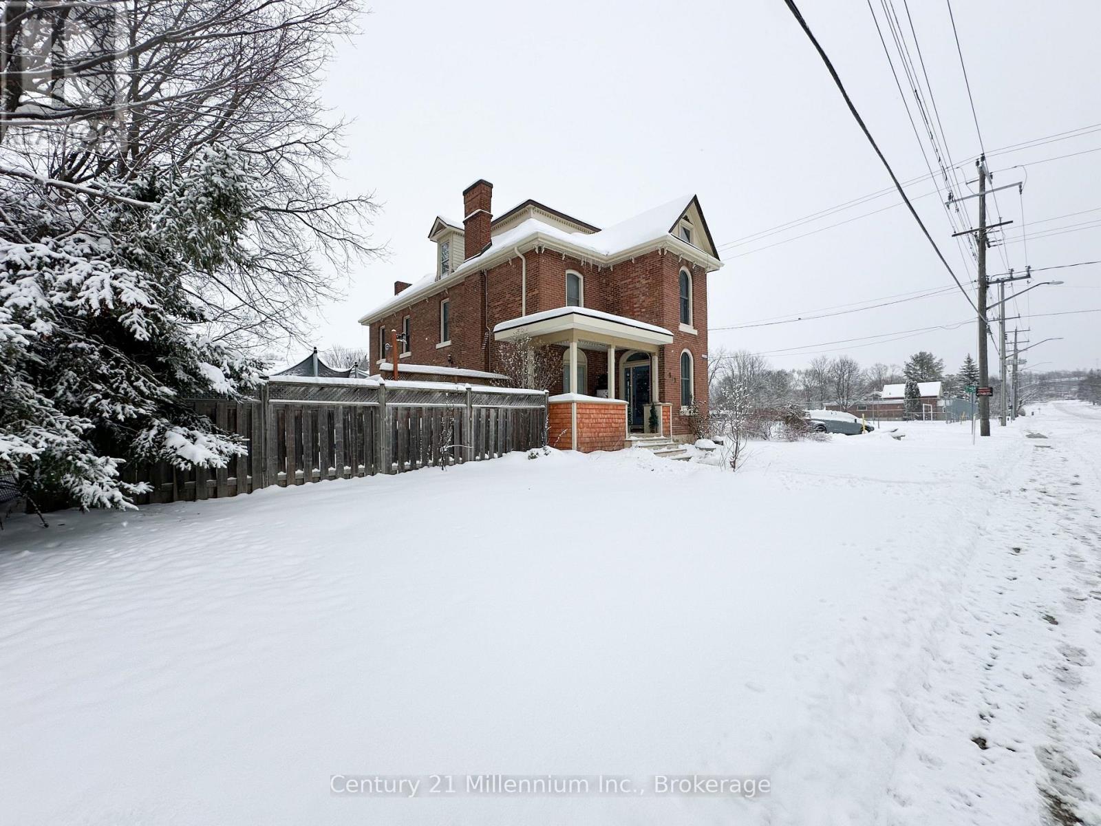692 15th Street E, Owen Sound, Ontario  N4K 1X4 - Photo 4 - X12629610