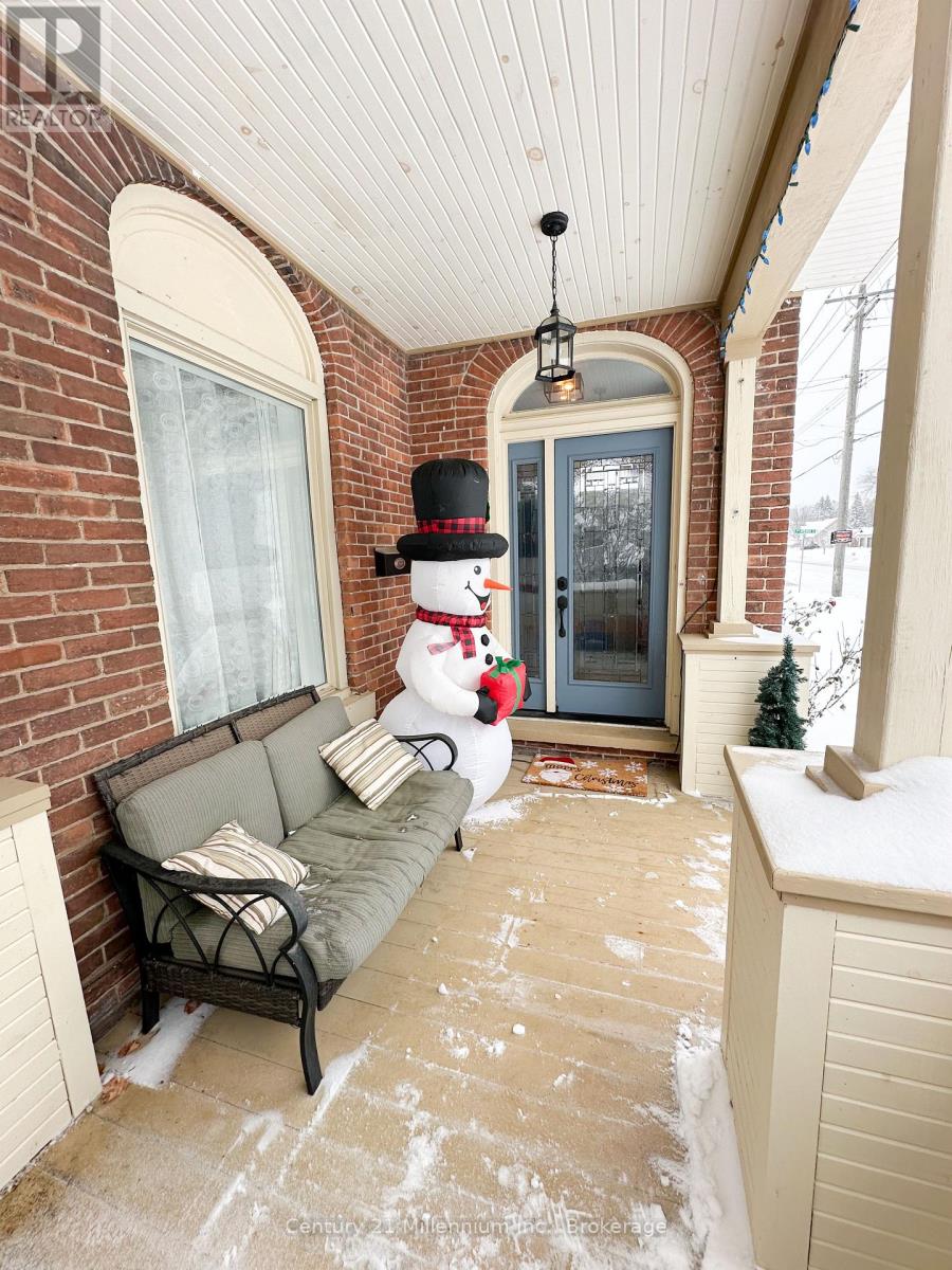 692 15th Street E, Owen Sound, Ontario  N4K 1X4 - Photo 6 - X12629610