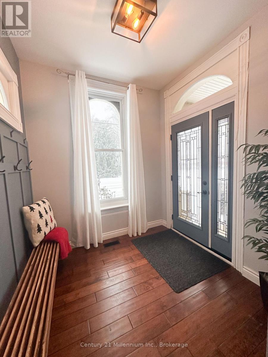 692 15th Street E, Owen Sound, Ontario  N4K 1X4 - Photo 7 - X12629610