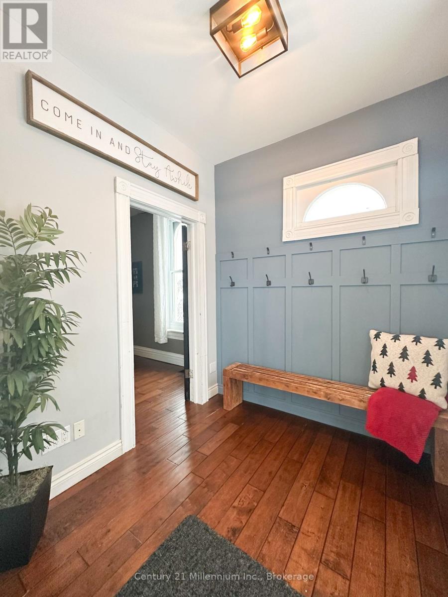 692 15th Street E, Owen Sound, Ontario  N4K 1X4 - Photo 8 - X12629610