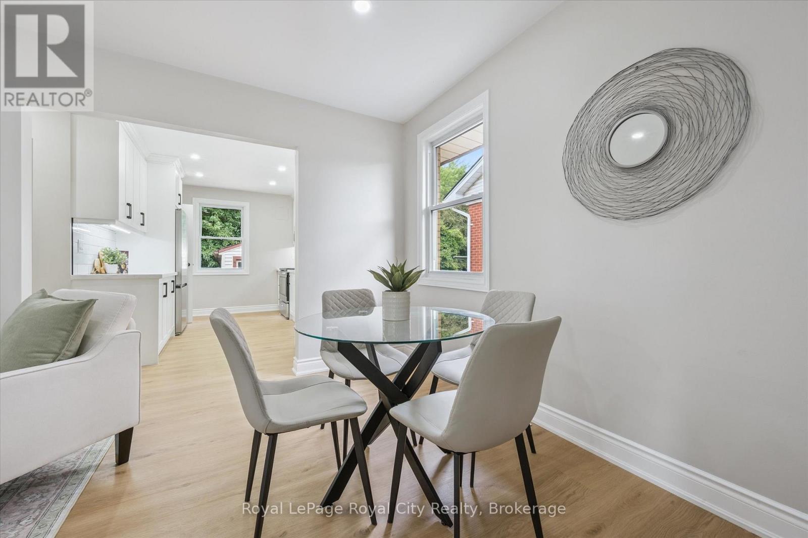 56 Dover Street, Waterloo, Ontario  N2J 1Z1 - Photo 10 - X12629616