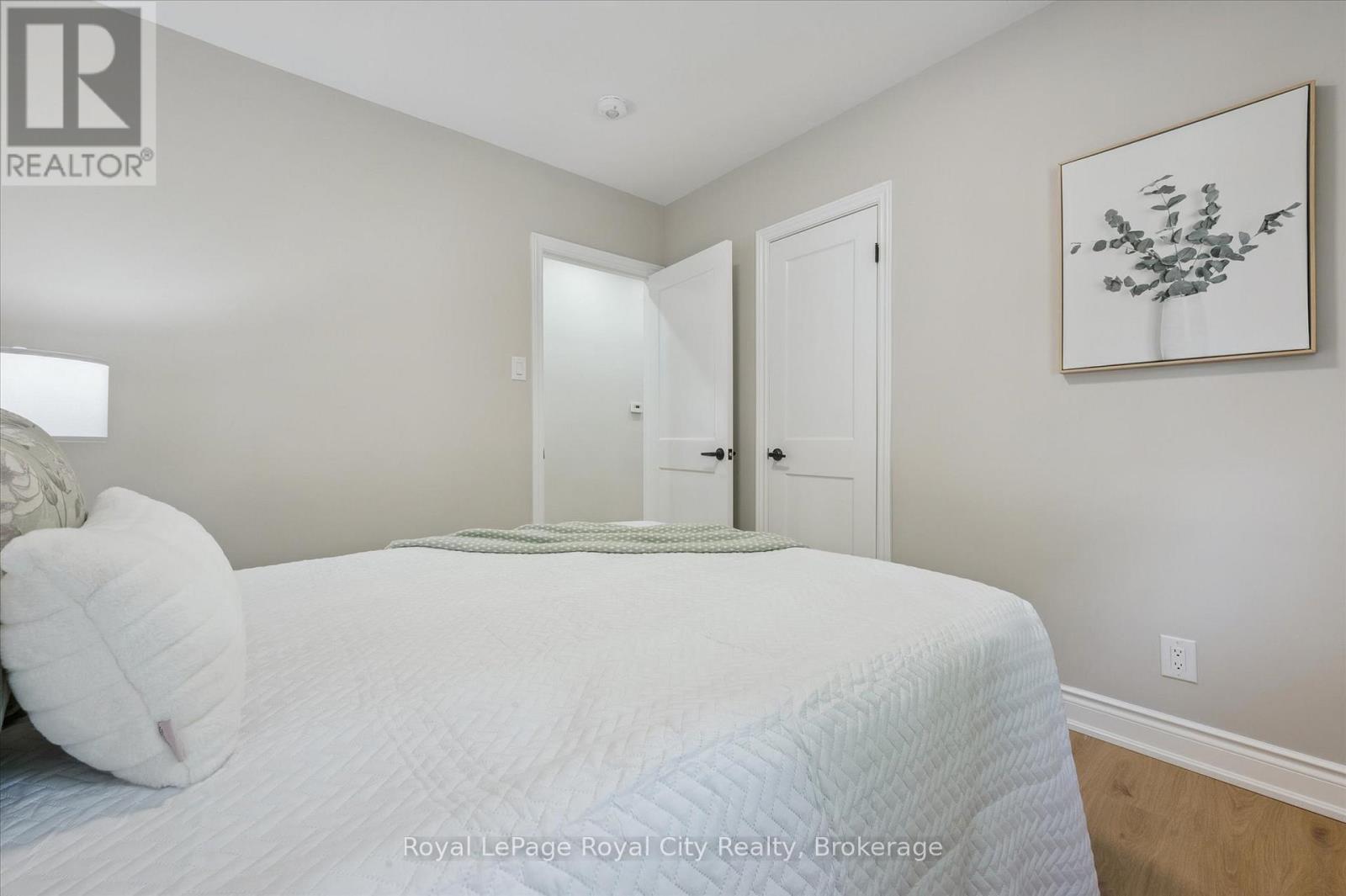 56 Dover Street, Waterloo, Ontario  N2J 1Z1 - Photo 16 - X12629616