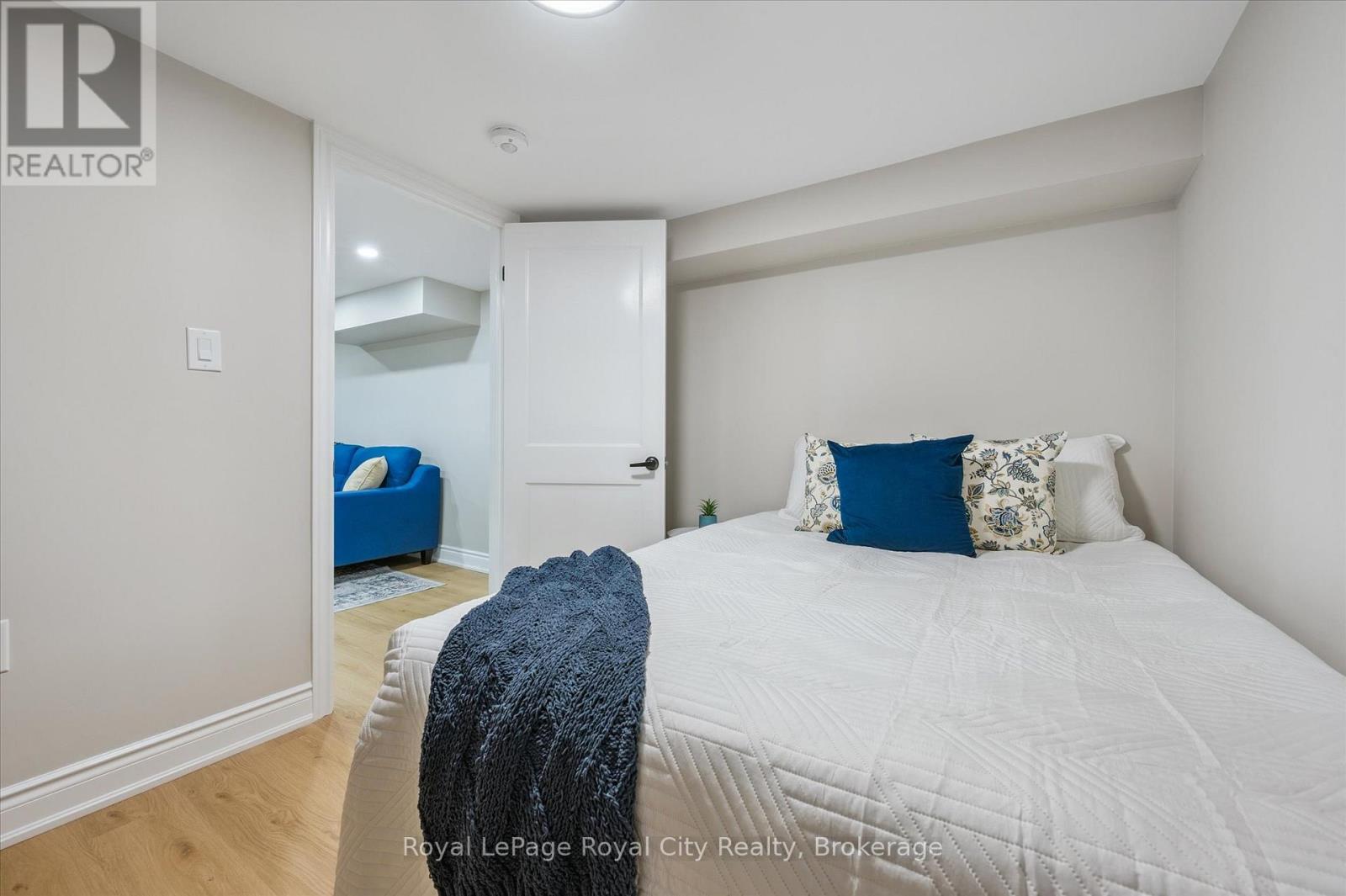 56 Dover Street, Waterloo, Ontario  N2J 1Z1 - Photo 31 - X12629616