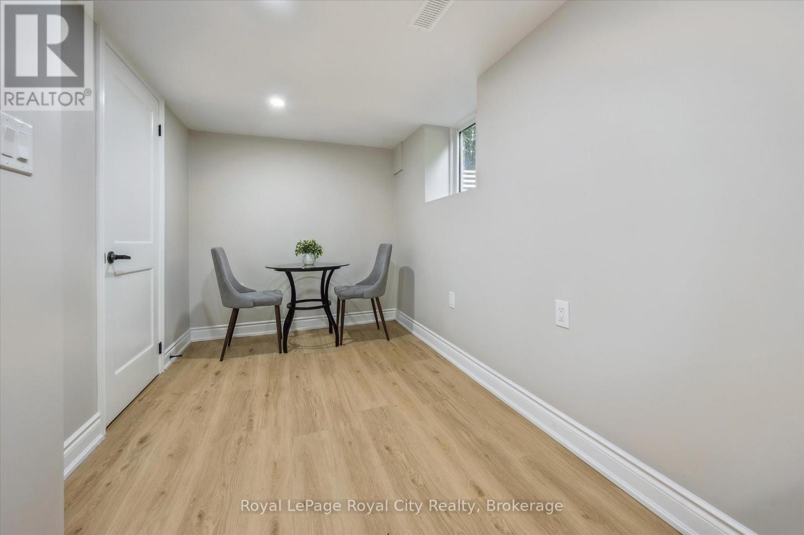 56 Dover Street, Waterloo, Ontario  N2J 1Z1 - Photo 33 - X12629616