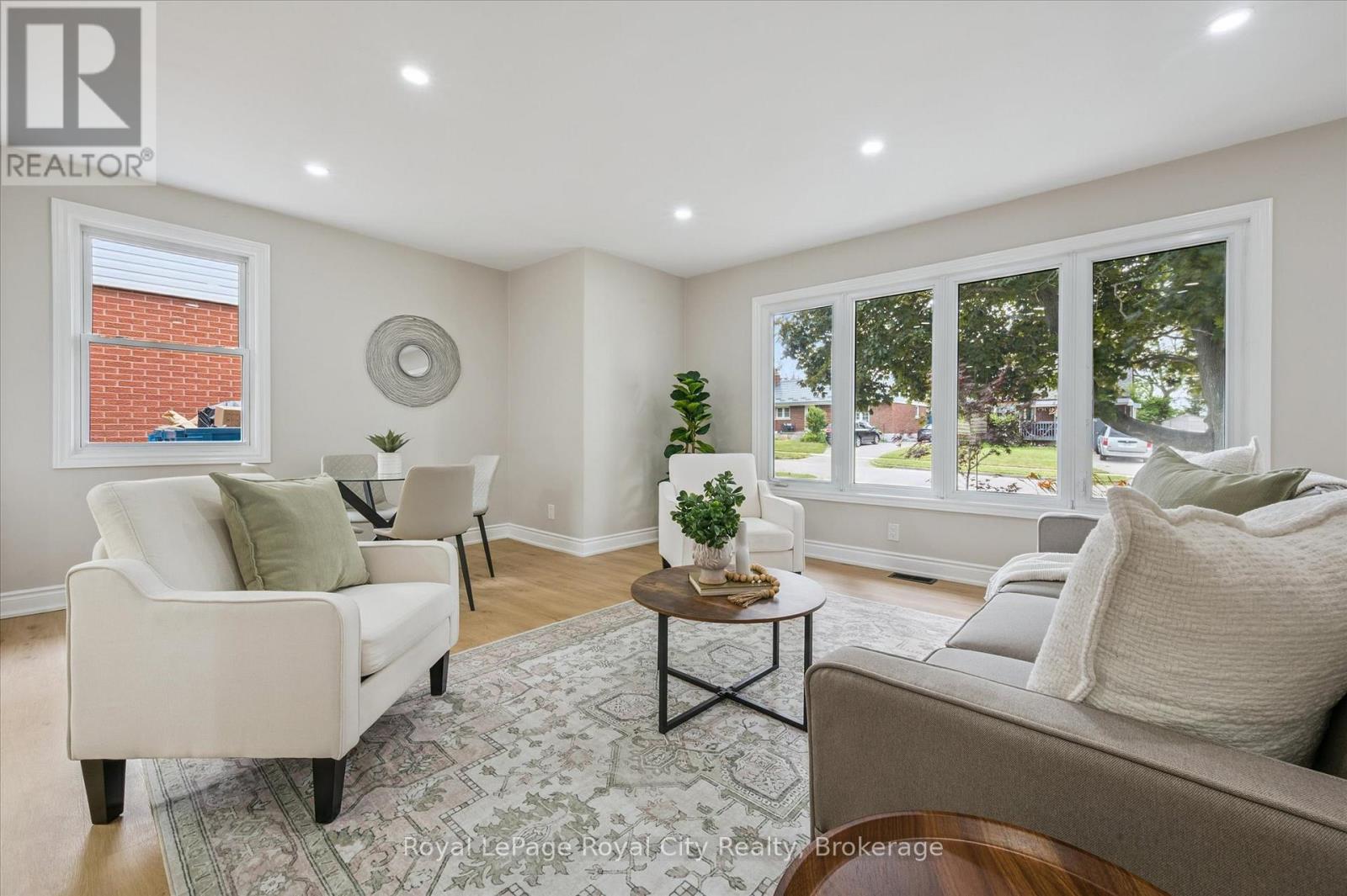 56 Dover Street, Waterloo, Ontario  N2J 1Z1 - Photo 7 - X12629616