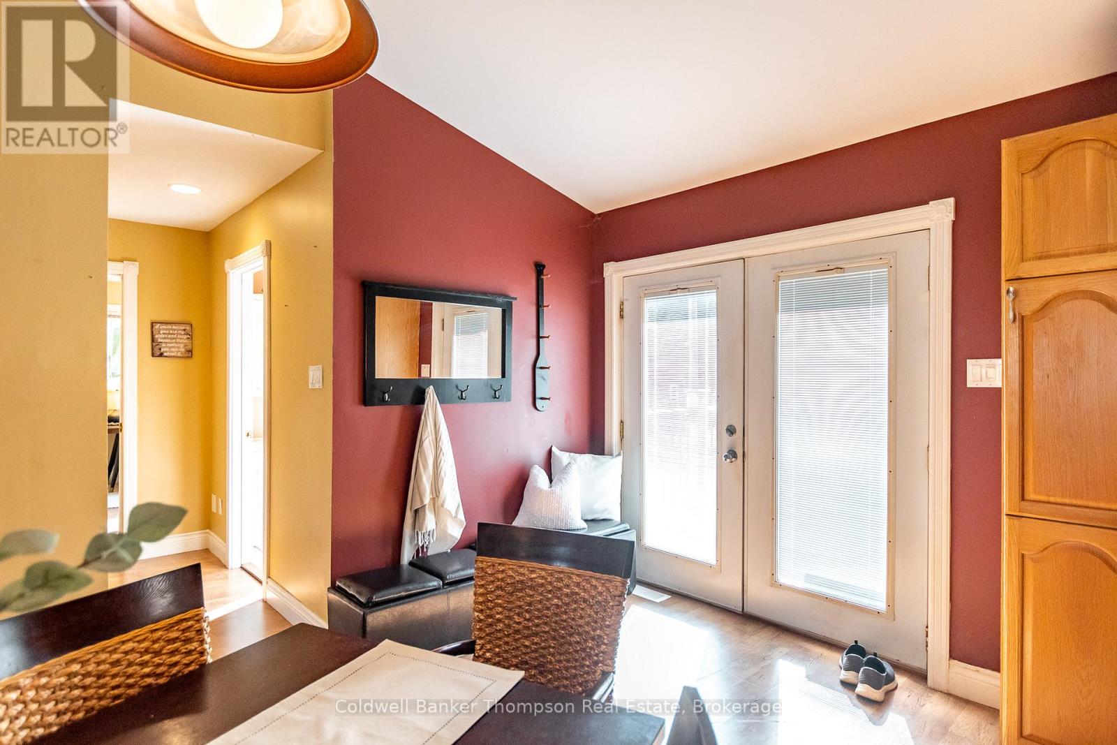 4237 Ravenscliffe Road, Huntsville, Ontario P1H 2J2 - Photo 14 - X12629630