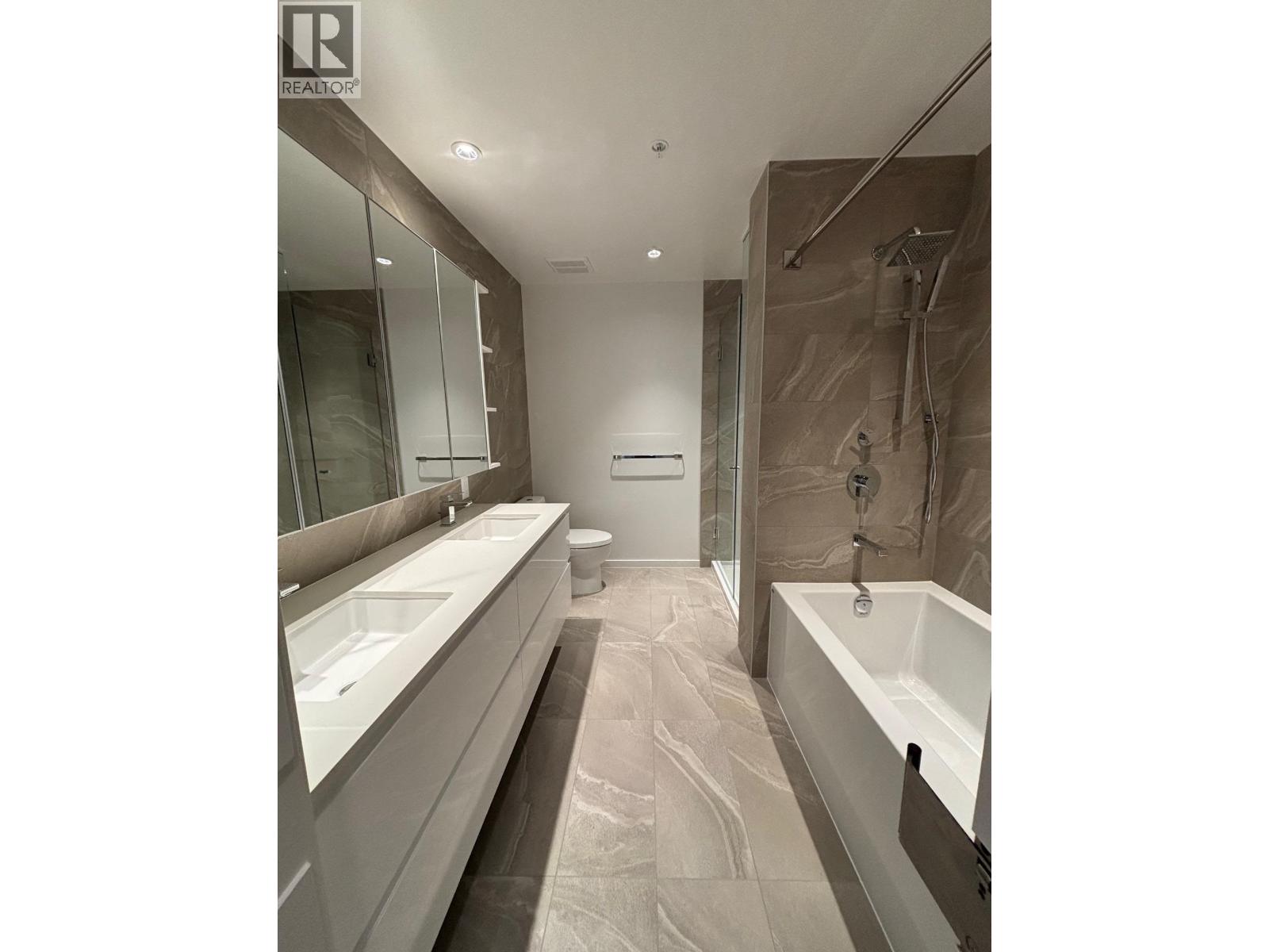 1111 6300 Minoru Blvd, Richmond, British Columbia  V7C 2X5 - Photo 5 - R3073639