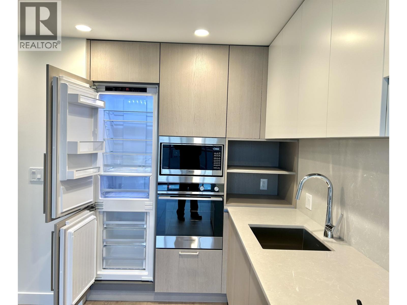 Xx01 5685 Halley Avenue, Burnaby, British Columbia  V5H 0L9 - Photo 4 - R3073642